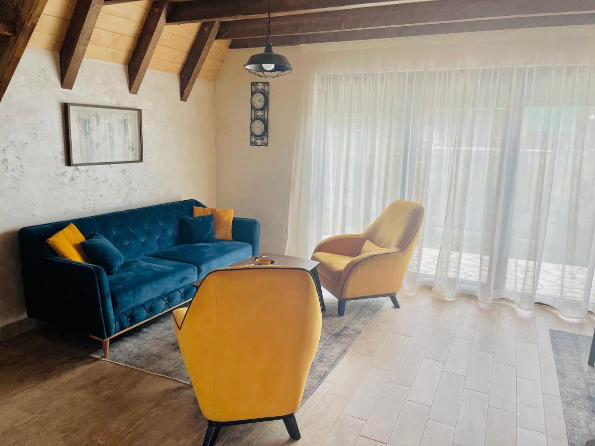 Lux Villas Zabljak Luaran gambar